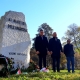 Soproni delegáció a bolzanói 56-os emlékműnél